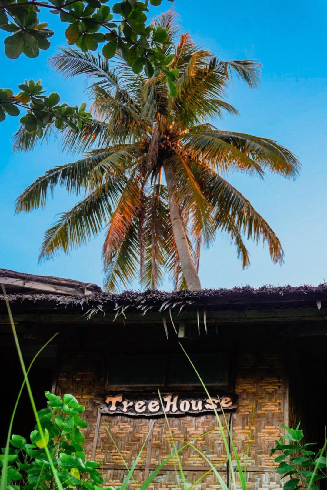 Patrick'S On The Beach Resort General Luna  Exteriér fotografie